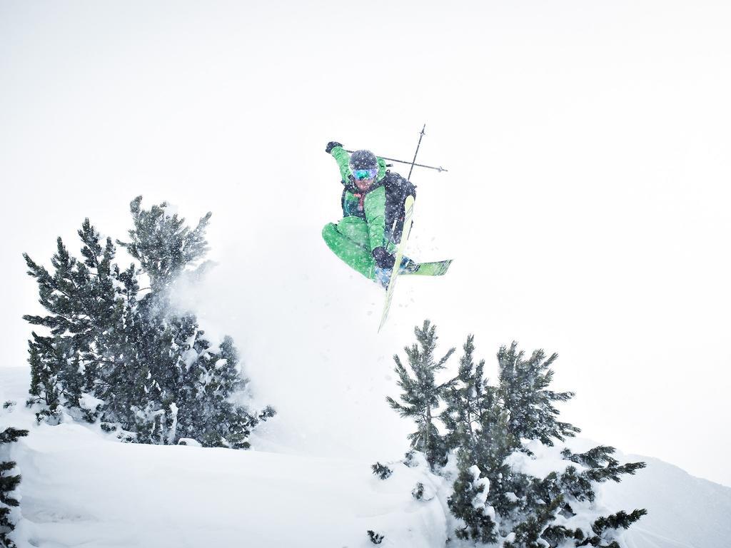 Conrad'S Mountain Lodge シルヴァプラーナ エクステリア 写真